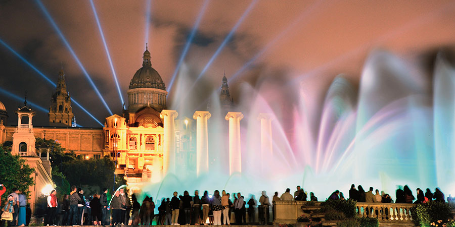 Montjuc Magic Fountain Show by Gratis in Barcelona