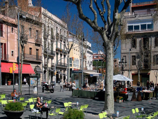 Sarri-Sant Gervasi District by Gratis in Barcelona