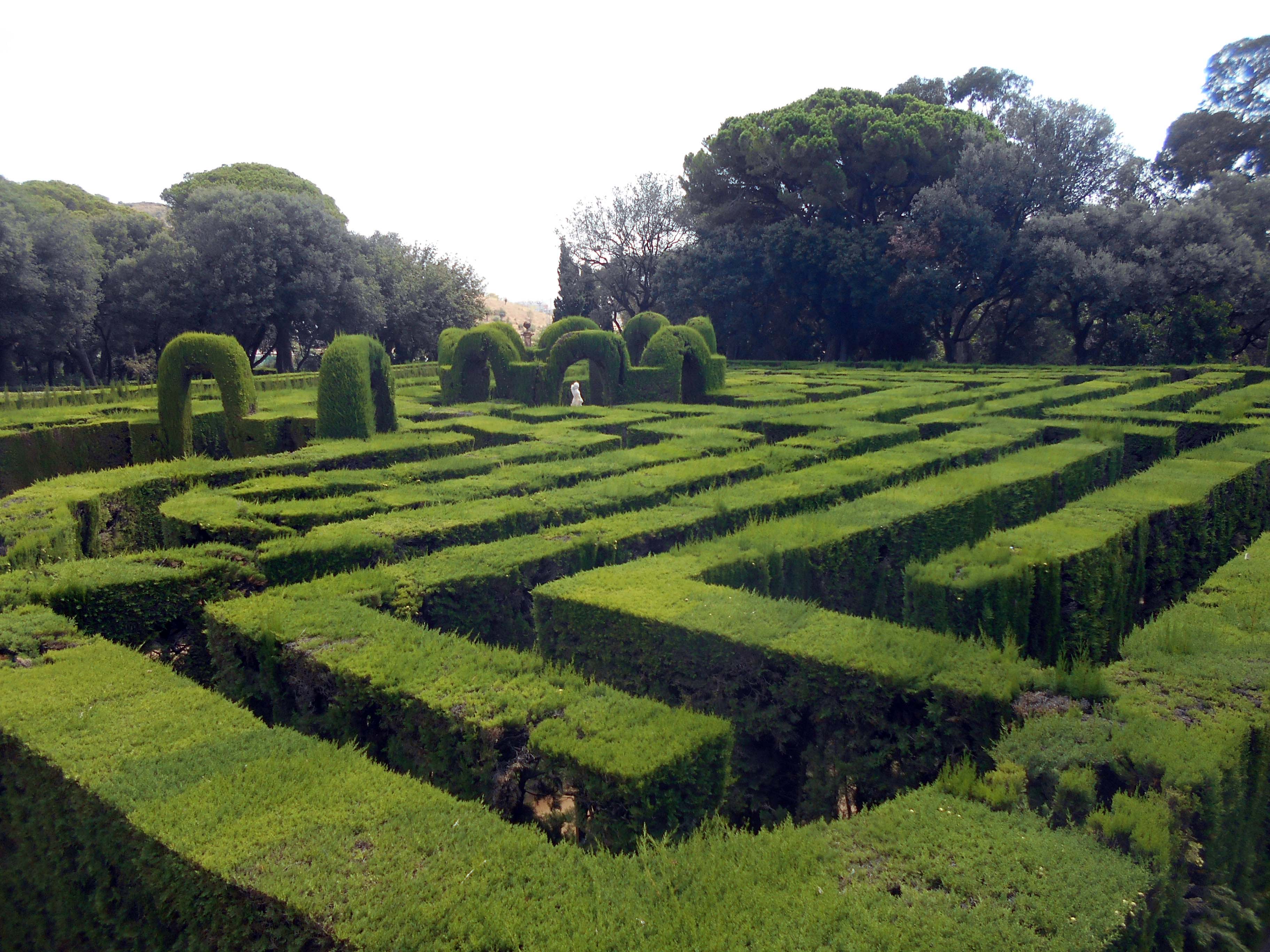 Parque del Laberinto by Gratis in Barcelona