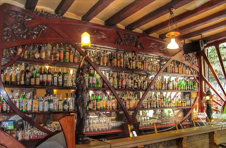 Casa Almirall Bar by Gratis in Barcelona