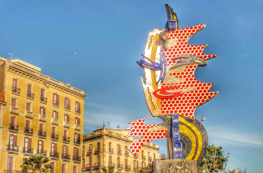 Escultura La Cabeza de Barcelona by Gratis in Barcelona