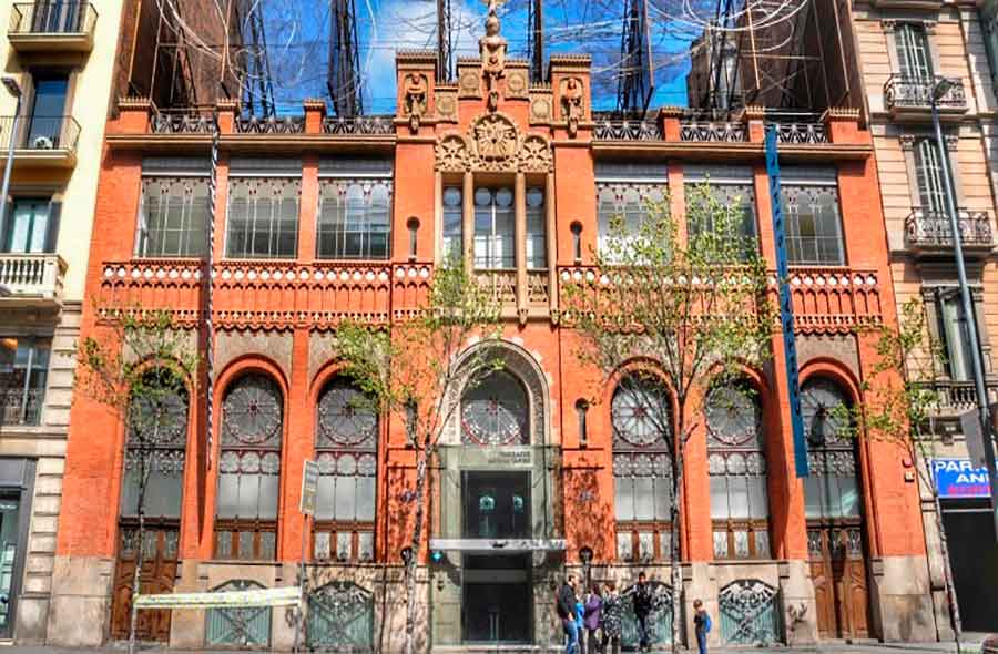 Fundacin Antoni Tapies by Gratis in Barcelona