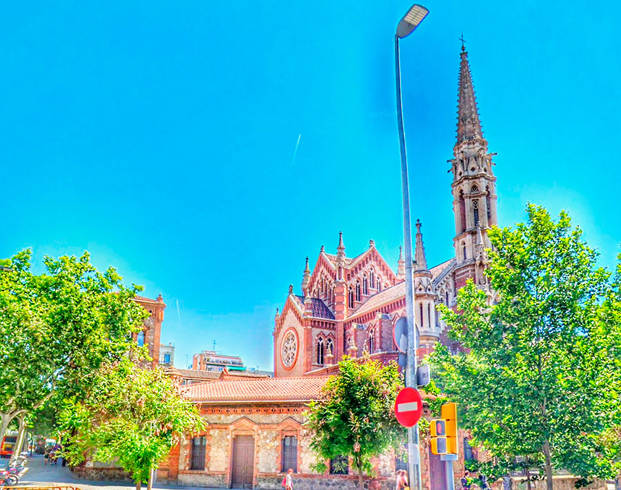 Iglesia San Francisco Sales by Gratis in Barcelona