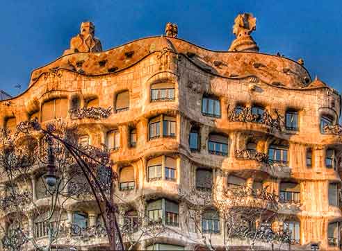 Casa Mila by Gratis in Barcelona