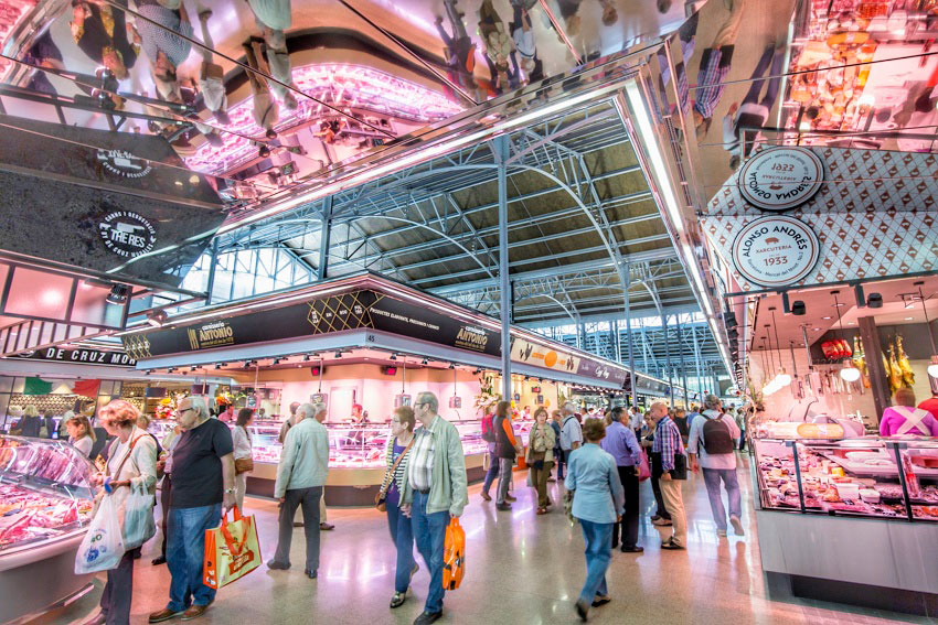 Mercado del Ninot by Gratis in Barcelona