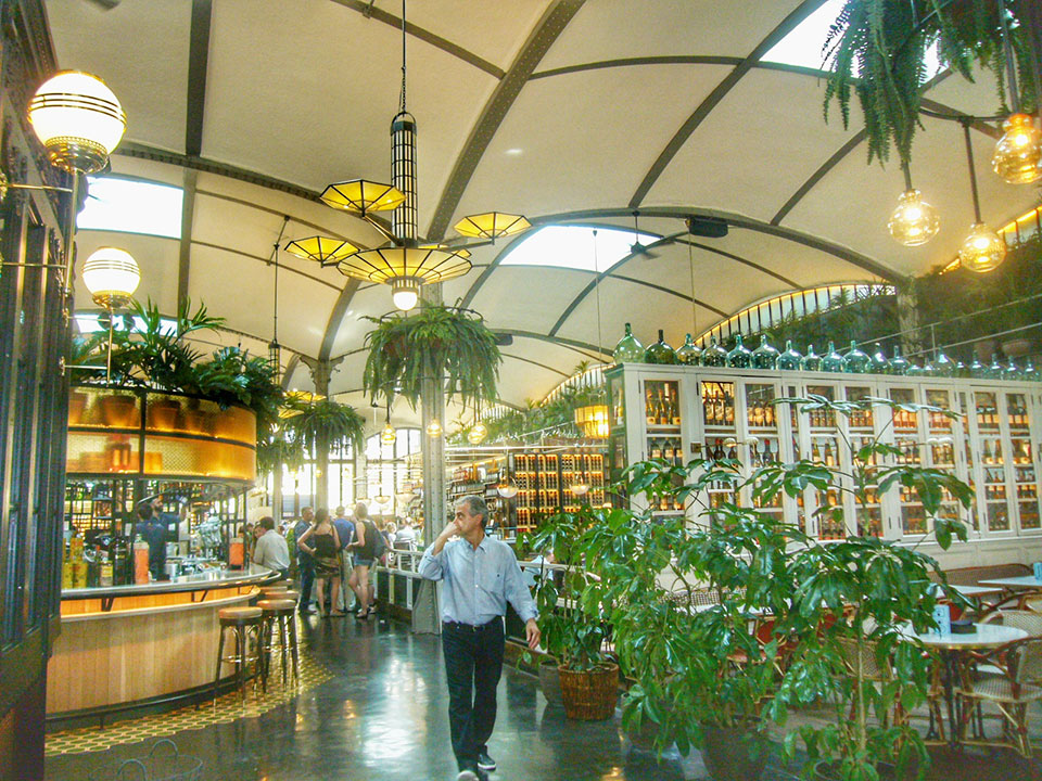 Restaurante El Nacional by Gratis in Barcelona