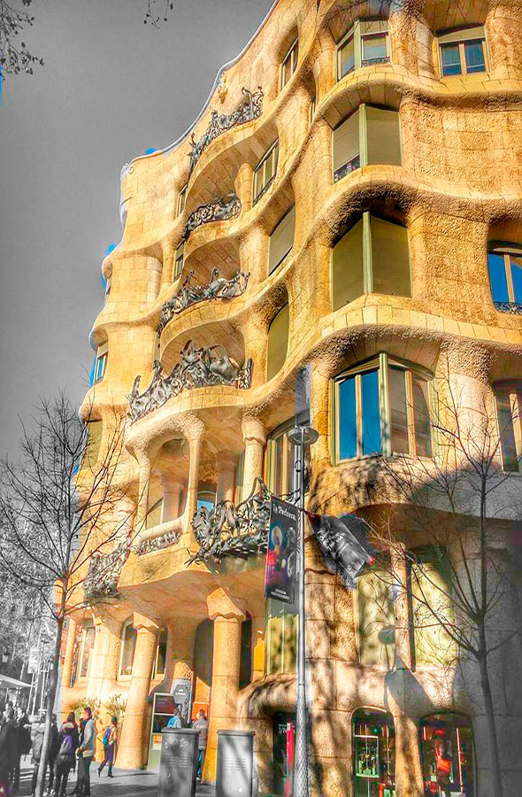 La Pedrera by Gratis in Barcelona