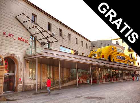 Centre d'Art Santa Monica by Gratis in Barcelona