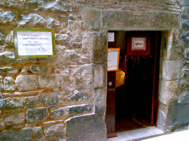 Oldest Synagogue by Gratis in Barcelona