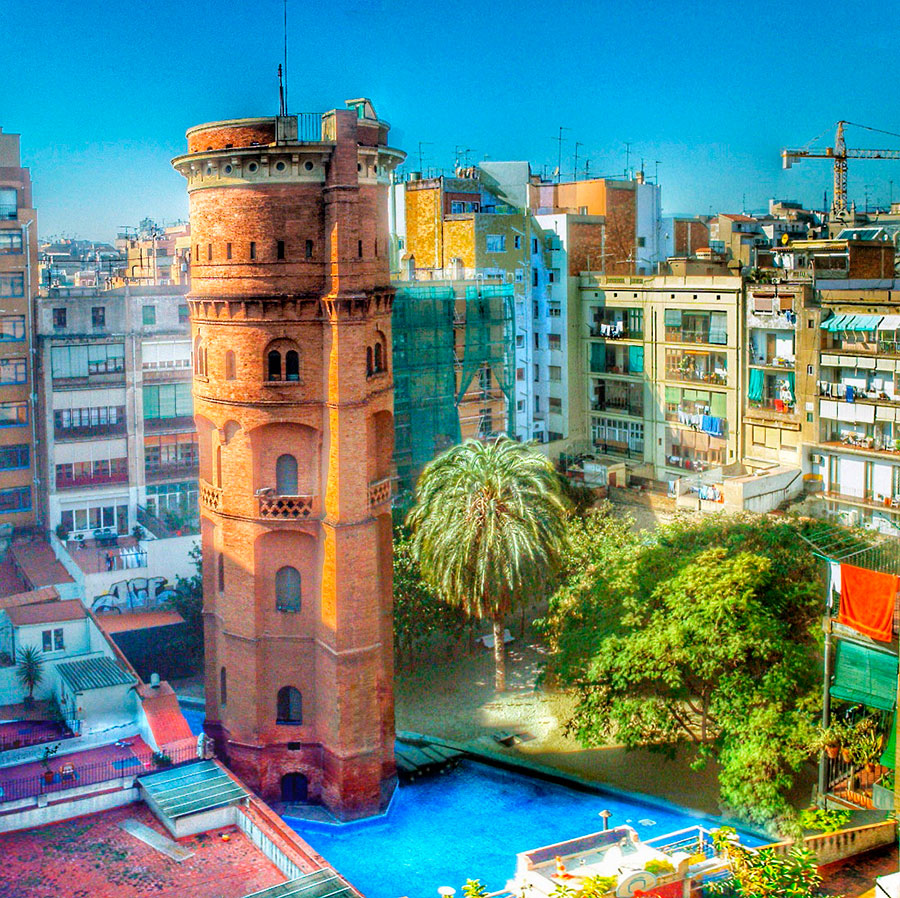 Water Tower Garden by Gratis in Barcelona